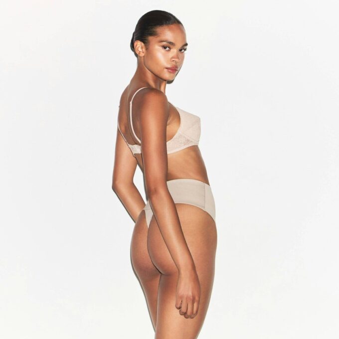 BOMULL SHAPEWEAR HØY LIV THONG
