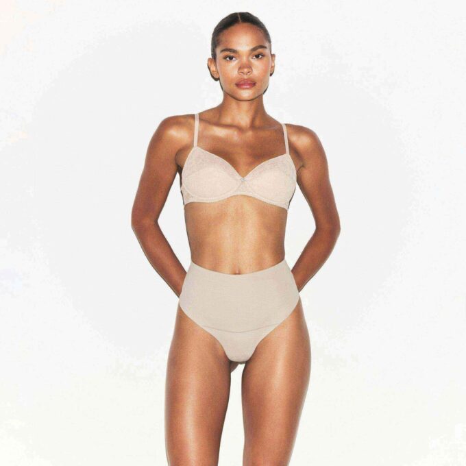 BOMULL SHAPEWEAR HØY LIV THONG