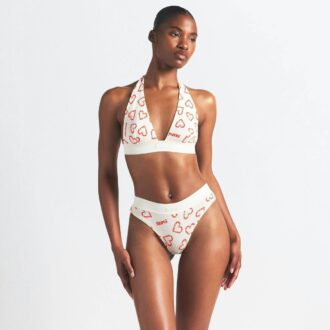 BOMULLSRIBBEDE GRIMMEBRALETTE