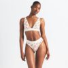 BOMULLSRIBBELT BRALETTE MED DYP UTSATT UTSEEND
