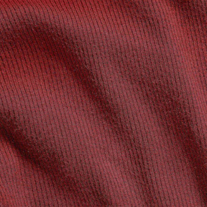 BOMULLSRIBBELT HENLEY-SKJORTE MED ØYEHALS