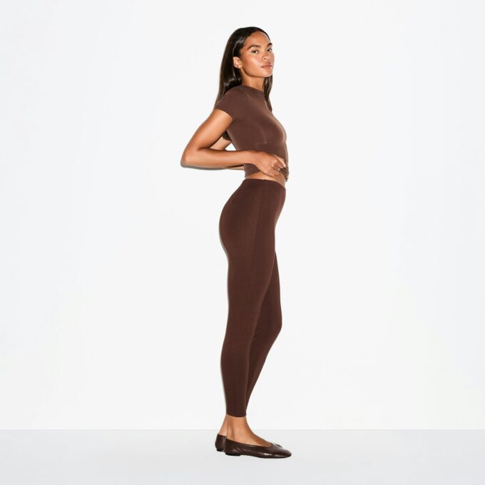 ESSENTIALCOLLEKSJONEN HØY LIV LEGGINGS