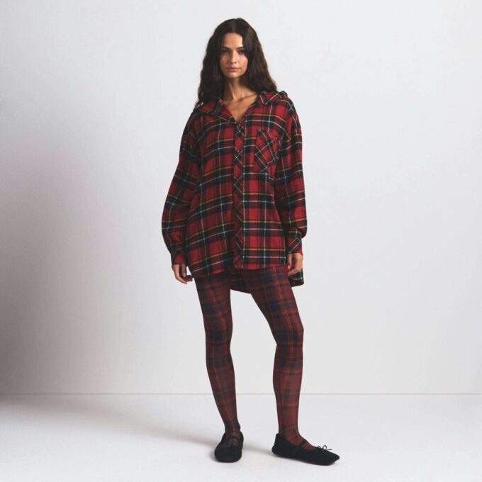 FLANELL SLEEP OVERSIZED HETTESKJORTE MED KNAPPING