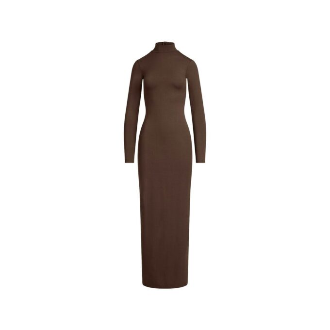 GLATT LAG-FORMERT TURTLENECK LANG KJOLE