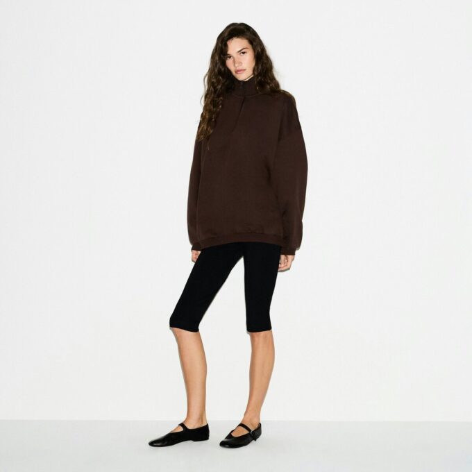 KJÆRESTFRI FLEECE OVERSIZED HALV GLIDELÅS