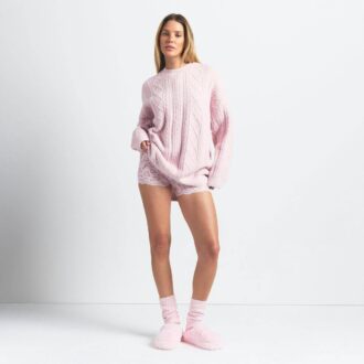 KOSELIG LETT OVERSIZERET KABELSTRIKKET GENSER MED CREWNECK-HALS