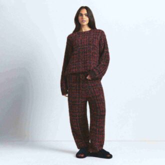 KOSELIG OVERSIZERET GENSER MED CREWNECK-HALS