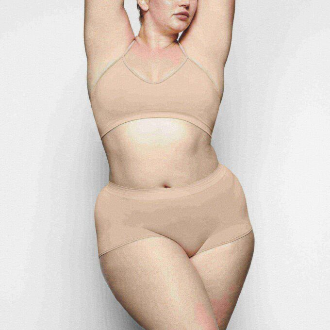 MYK, UTGLATTENDE, SØMLØS BRALETTE
