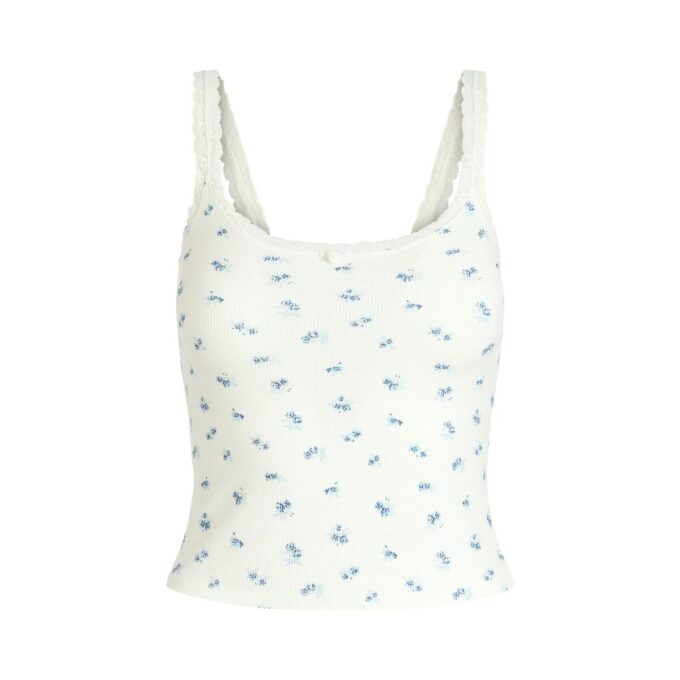 MYKT LOUNGE-SETT MED BLONDE-CAMI OG SHORTS