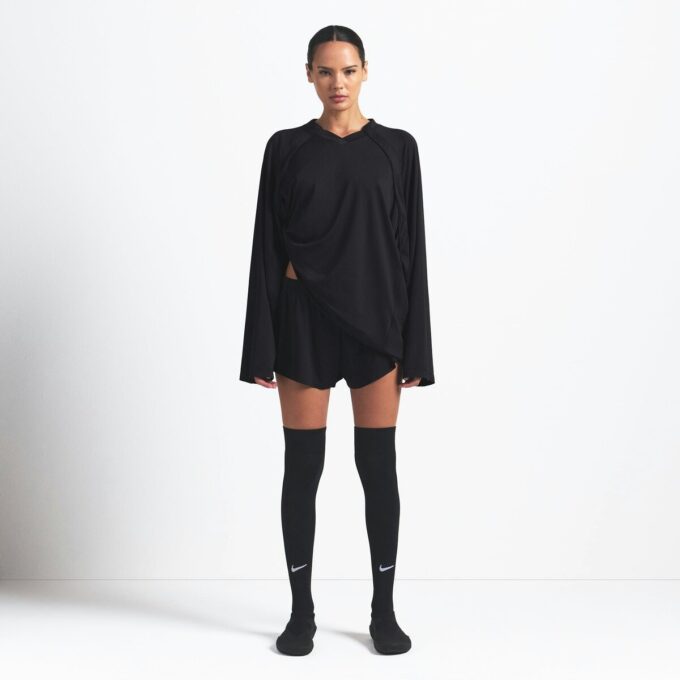 NikeSKIMS LUFTIG V-HALS OVERSIZED LANGERMET TOPP