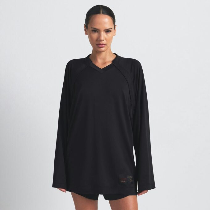 NikeSKIMS LUFTIG V-HALS OVERSIZED LANGERMET TOPP