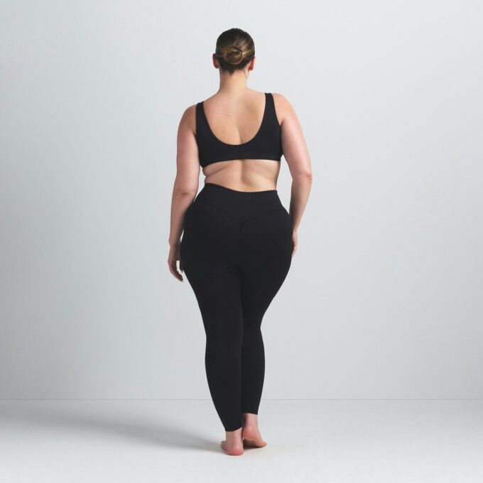 NikeSKIMS MATT 26″ LEGGINGS