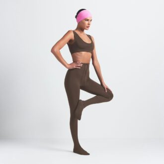 NikeSKIMS MATT FOOTSIE GRIP LEGGINGS