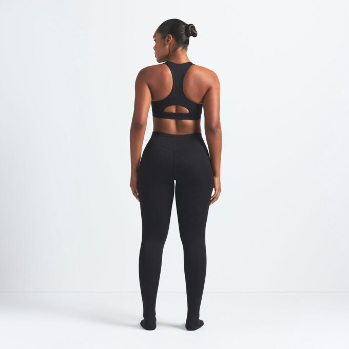 NikeSKIMS MATT FOOTSIE GRIP LEGGINGS