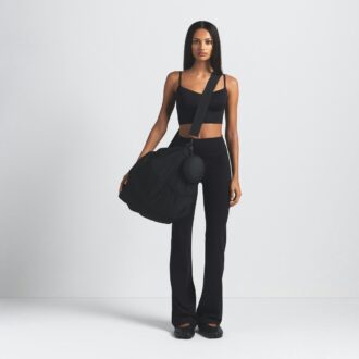 NikeSKIMS MATT SLIM FLARE LEGGINGS