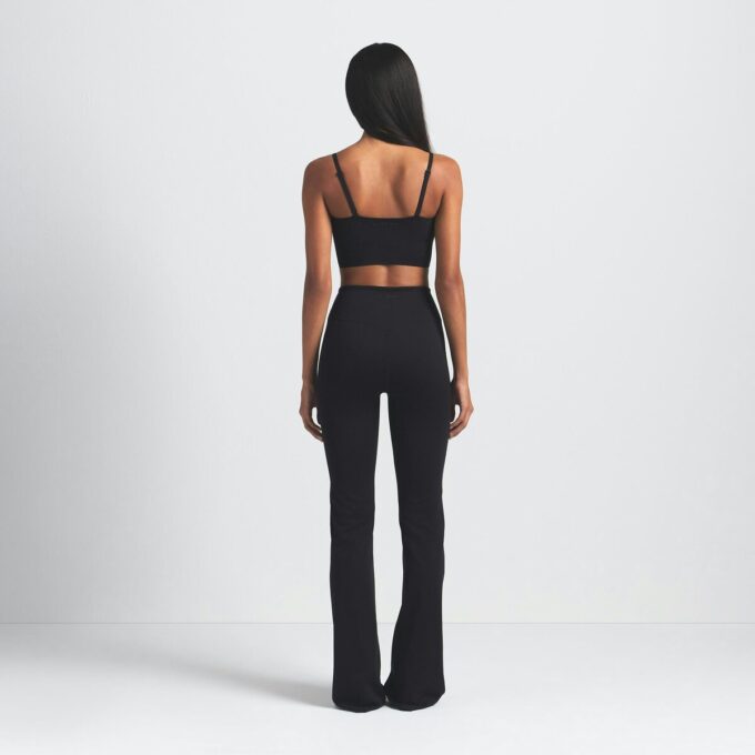 NikeSKIMS MATT SLIM FLARE LEGGINGS
