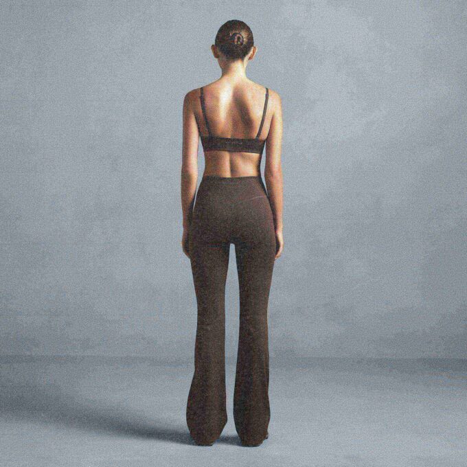 NikeSKIMS MATT SLIM FLARE LEGGINGS