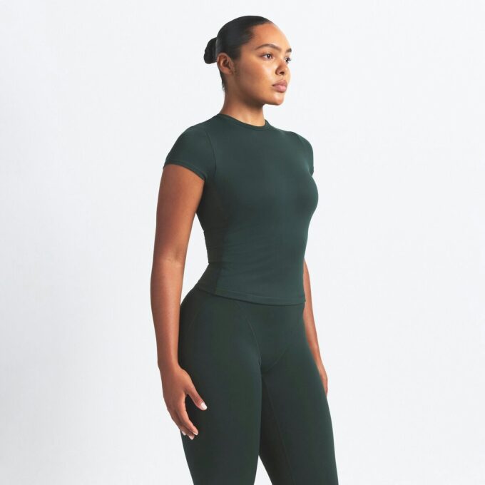NikeSKIMS MATT VATTERT BABY-T-SKJORTE