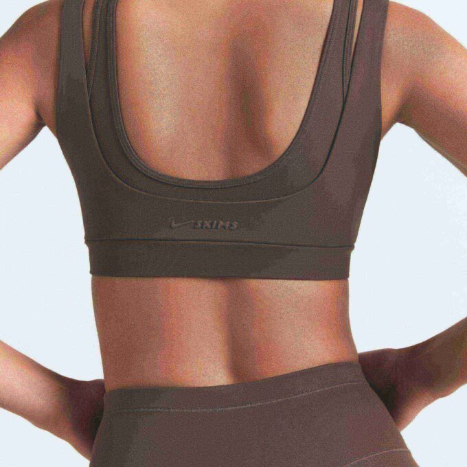 NikeSKIMS MATTE DOBBEL STROPP-BH