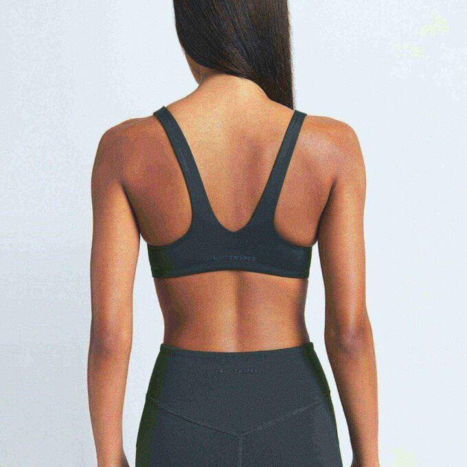 NikeSKIMS MATTE SHAPING SCOOP BH