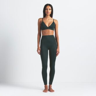 NikeSKIMS SHINE BONDED WAIST 66″ LEGGINGS