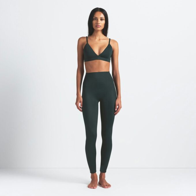 NikeSKIMS SHINE BONDED WAIST 66″ LEGGINGS