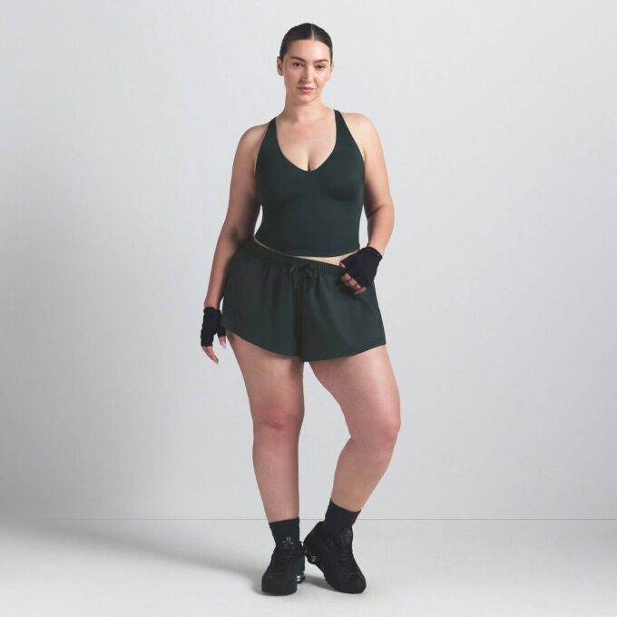 NikeSKIMS SHINE V-HALS TANKBRAKE