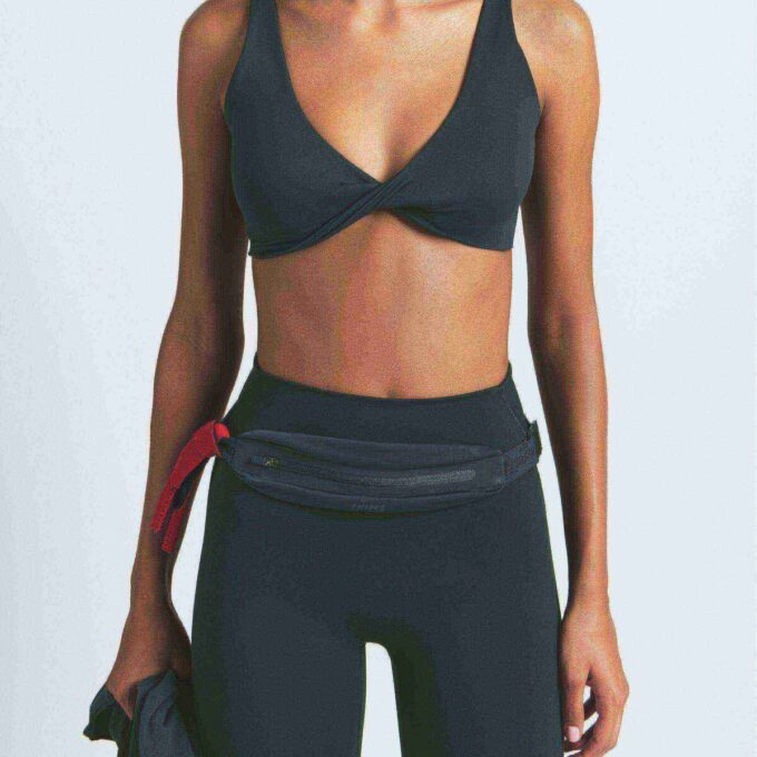 NikeSKIMS TILBEHØR SLIM MIDJESEKK