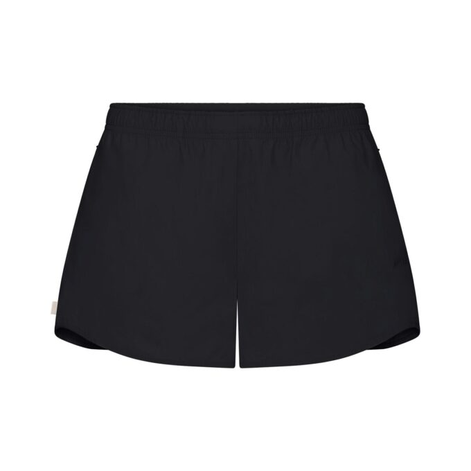NikeSKIMS VEVET NYLON 2,5″ LØPERSHORTS