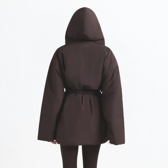 NikeSKIMS VEVET NYLON WRAP-KÅPE