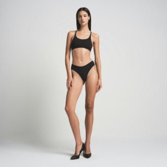 PASSER ALLE RACERBACK SCOOP BRALETTE