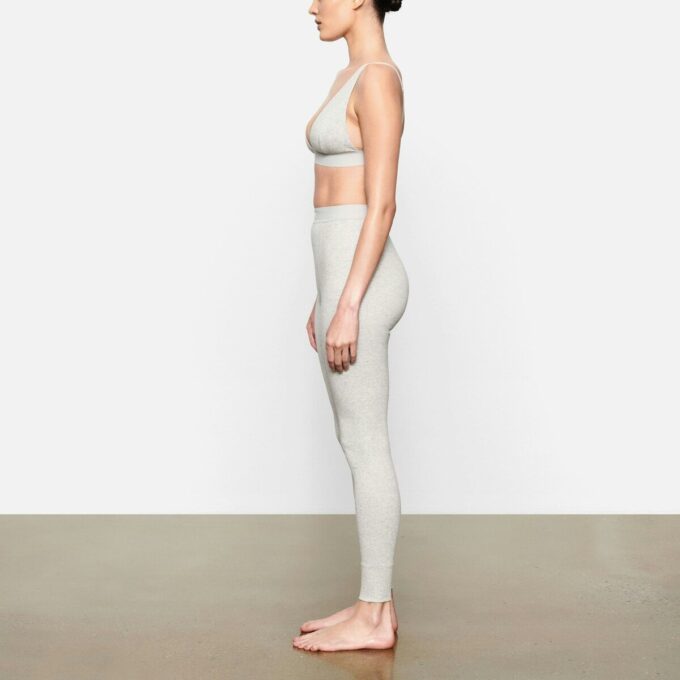 RIBBELT BOMULLSTØRKET LEGGING