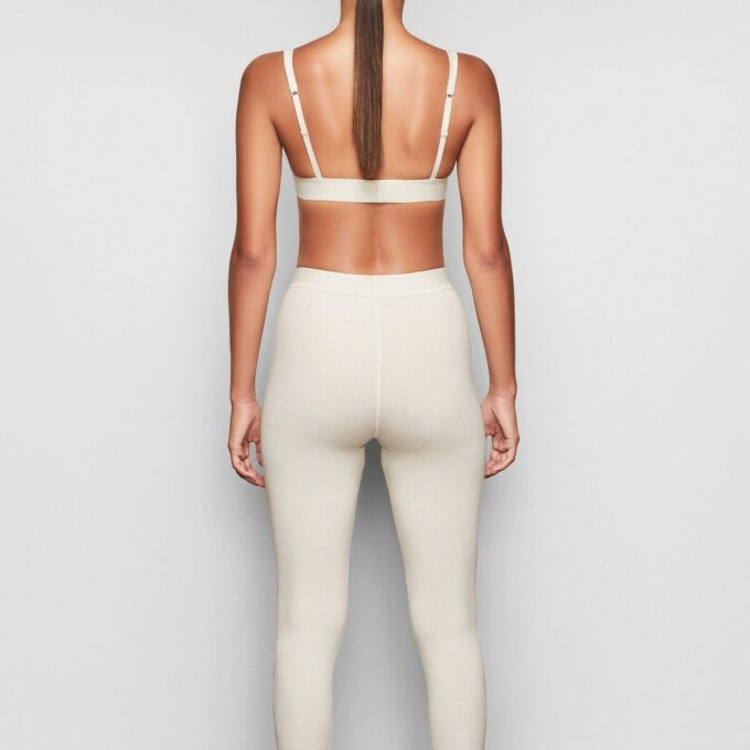 RIBBELT BOMULLSTØRKET LEGGING