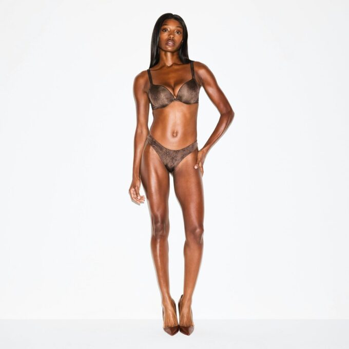 SHINE FOUNDATIONS DYPPET BIKINI