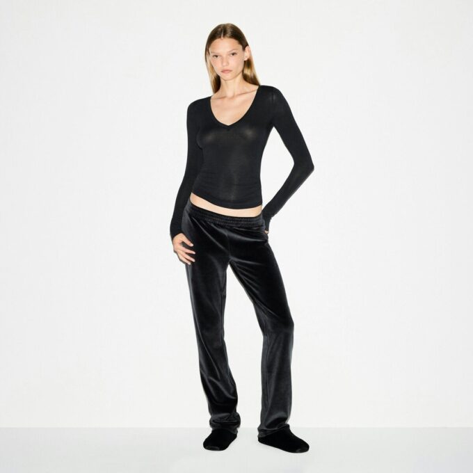 SLIM VELOUR BUKSE