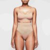 SØMLØS SKULPT BRALETTE