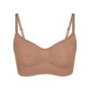 SØMLØS SKULPT BRALETTE