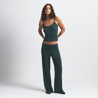 SOFT LOUNGE TANK SØVNSETT