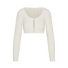 STRIKKET GENSER MED BESKREVET CARDIGAN