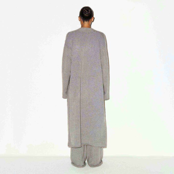 TEKSTURERT STRIKKET LANG CARDIGAN