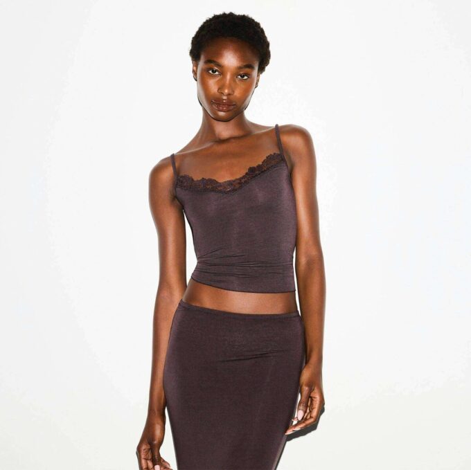 TRANSPARENT MODAL BLONDE CAMI