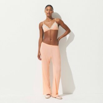 TRANSPARENT RIBBELT BLONDE TREKANT BRALETTE
