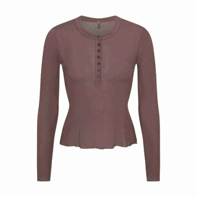 TRANSPARENT RIBBELT LANGERMET HENLEY-SKJORTE