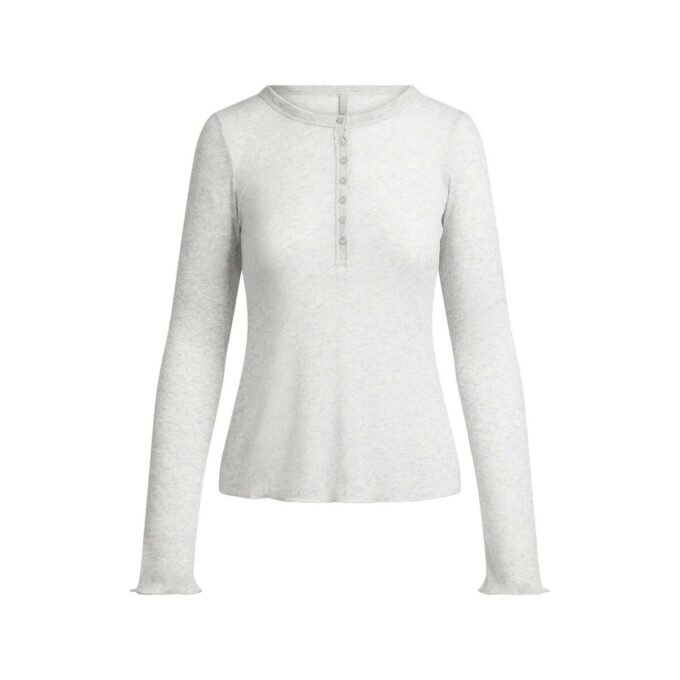 TRANSPARENT RIBBELT LANGERMET HENLEY-SKJORTE