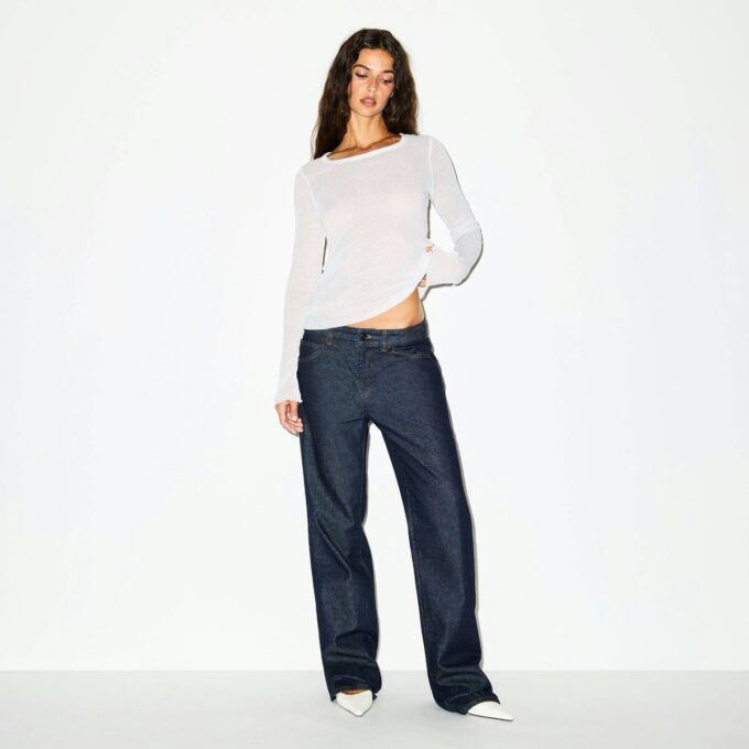 TRANSPARENT RIBBELT LANGERMET TOPP MED RUND HALS