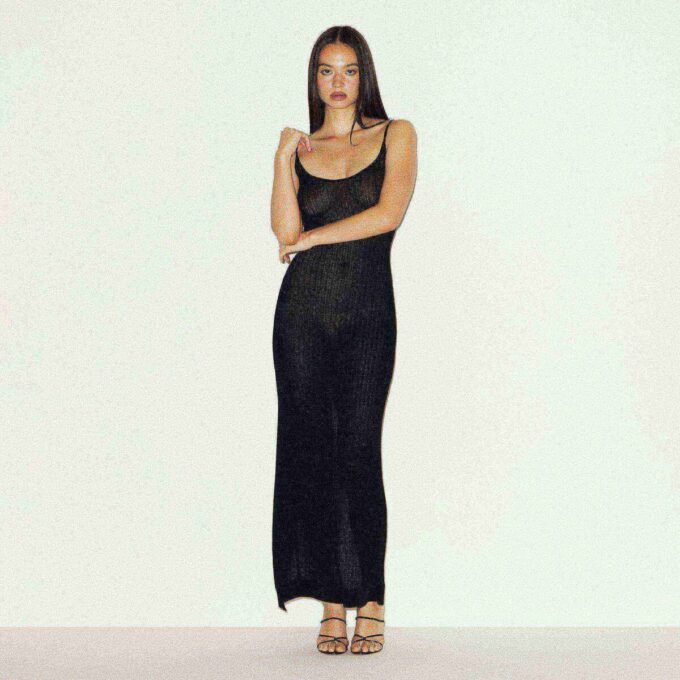 TRANSPARENT STRIKKET LANG CAMI-KJOLE