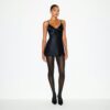 TYGG SATIN CAMI MINI KJOLE