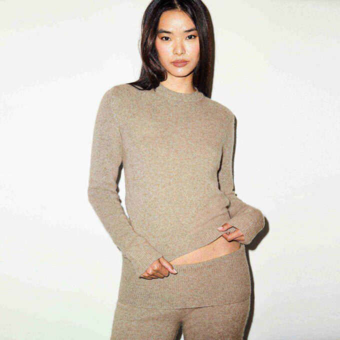 ULL-KASHMIR GENSER MED RUNNECK-HALS