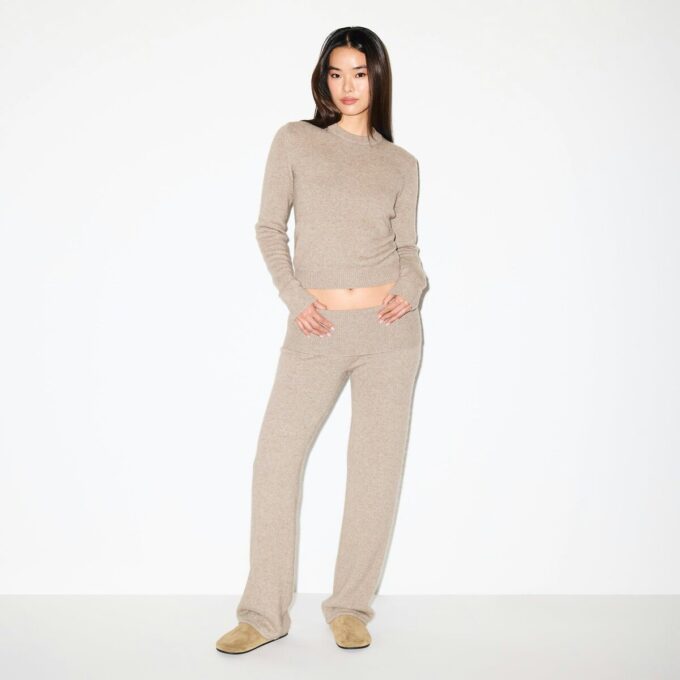 ULL-KASHMIR GENSER MED RUNNECK-HALS