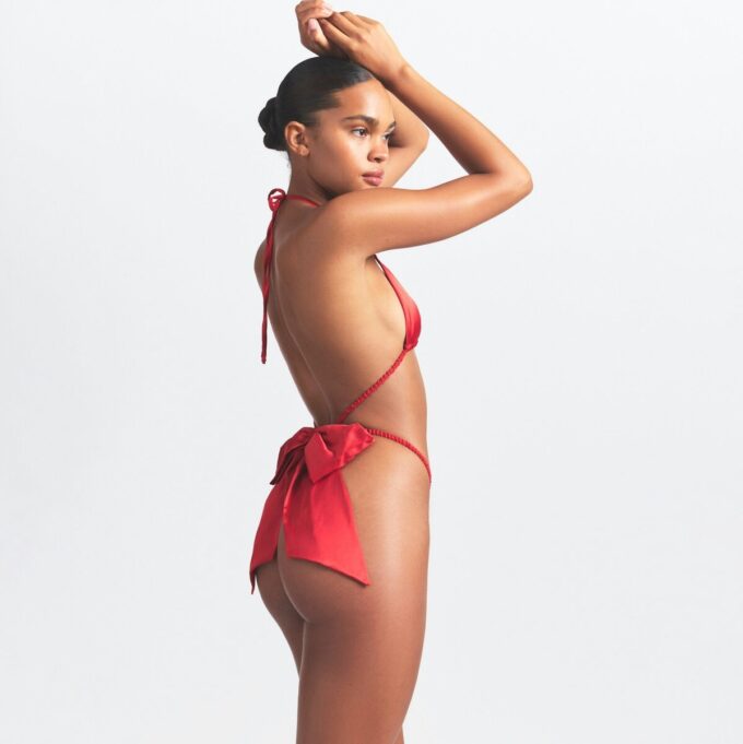 VEVET GLANS SKIMPY BOW TEDDY